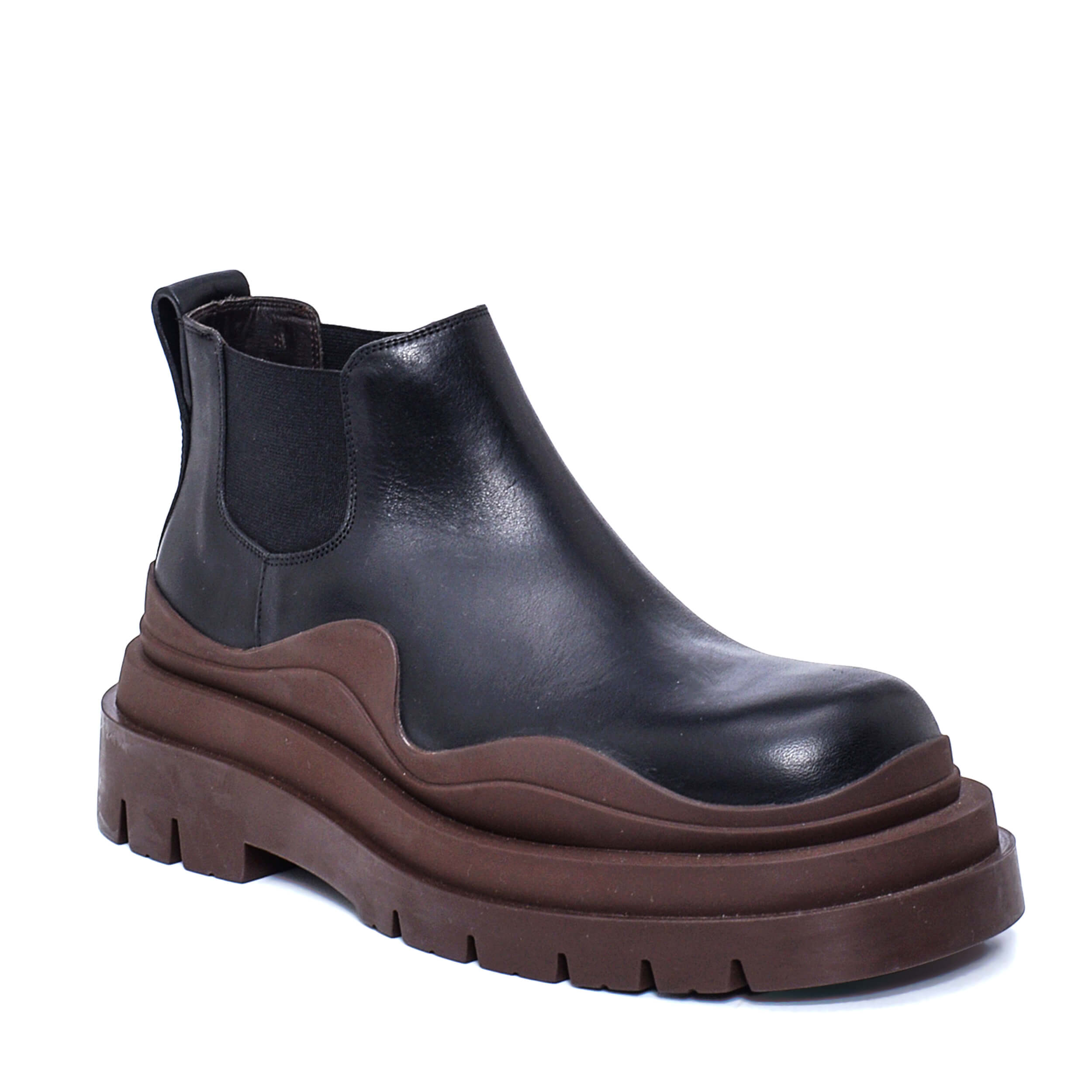 Bottega Veneta - Black&Brown Leather Tire Chelsea Boots / 38